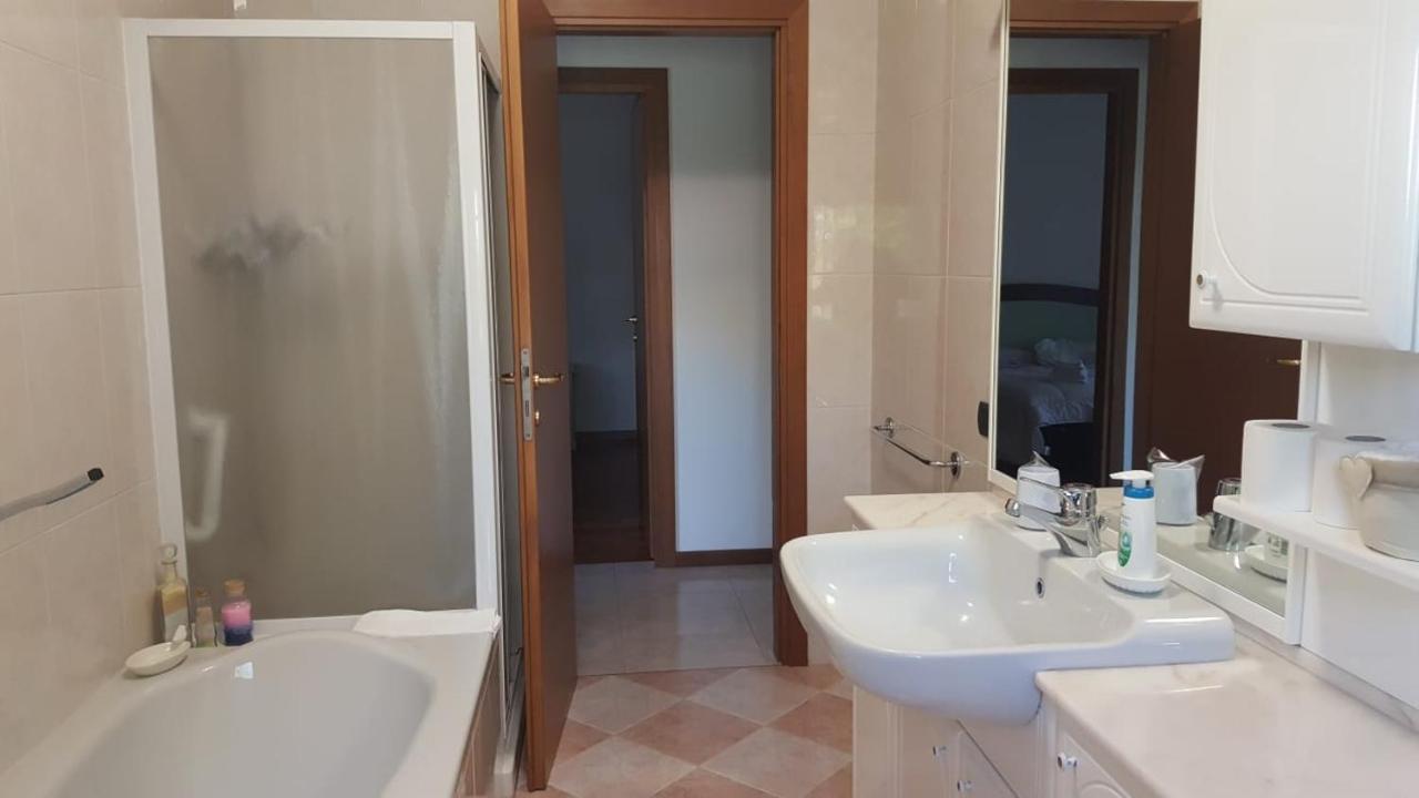 شقة La Casa Sul Parco فاليجيو سول مينشيو المظهر الخارجي الصورة